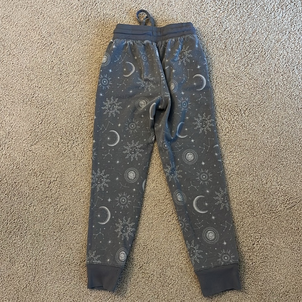 R & R/jogger set/size S 6-7 - Picture 8 of 8